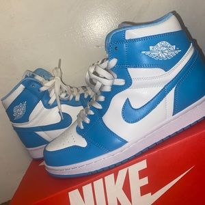 Jordan 1 Retro “UNC”